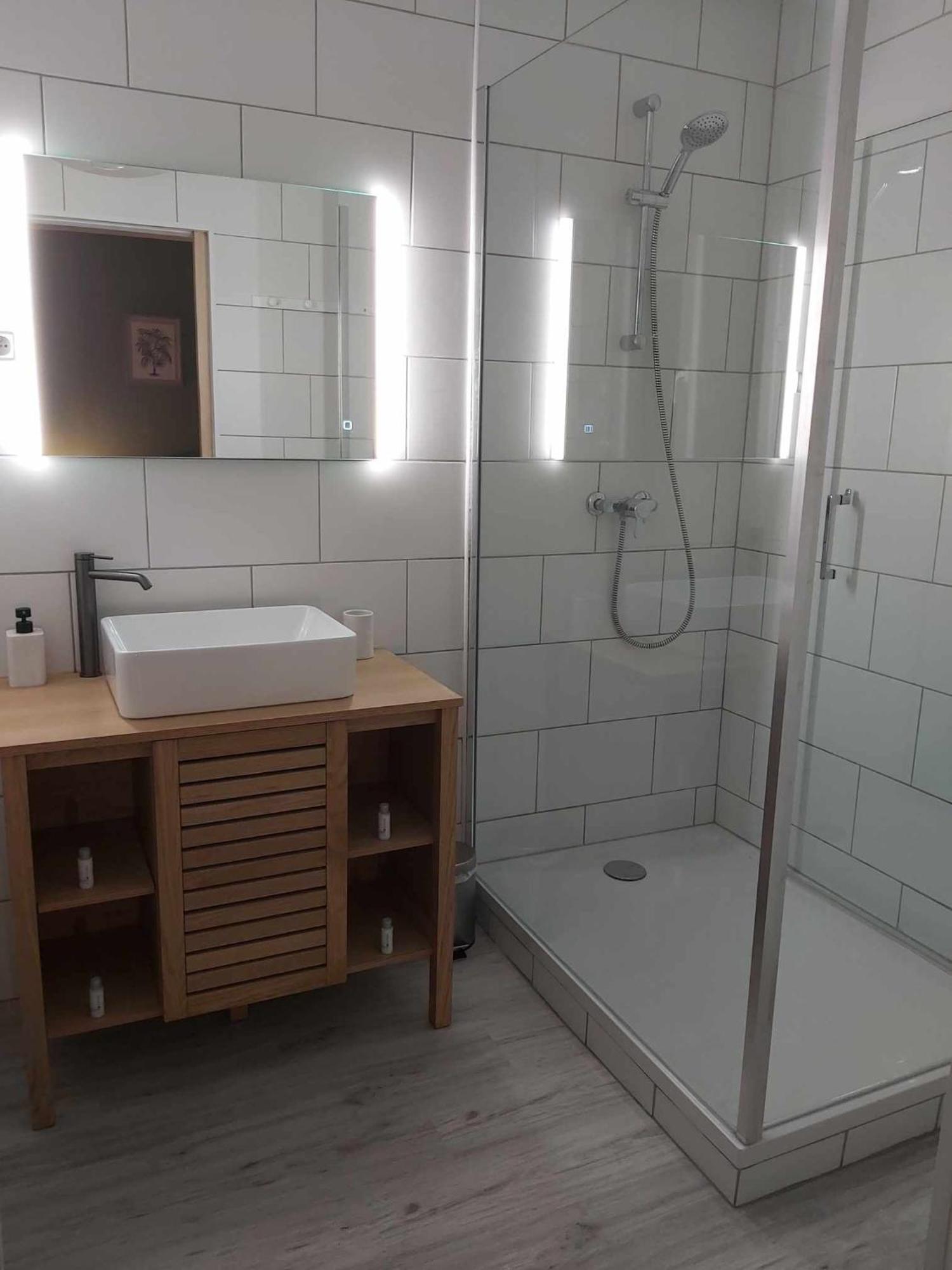 דירות Garibaldi De Calais Fonctionnelle Nouvelle Renovation Jardin Prive מראה חיצוני תמונה